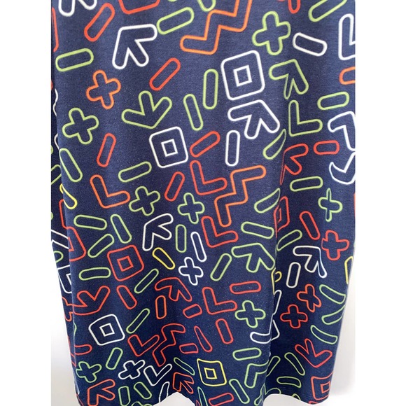 Lularoe Classic T Gray with multicolor shapes XL EUC - Picture 7 of 8